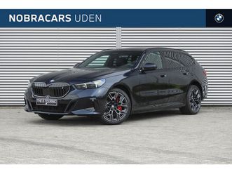 bmw i5 touring - edrive40 m sport / panoramadak / trekhaak / adaptief onderstel / stoelventilatie / comfort