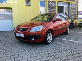 kia rio 1,6i(82kw)*klimatizace*