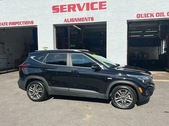 used 2023 kia seltos s