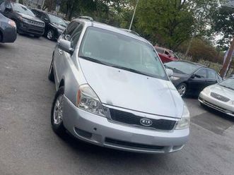 used 2011 kia sedona lx