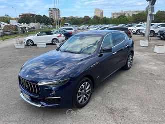 levante v6 430 cv s awd granlusso
