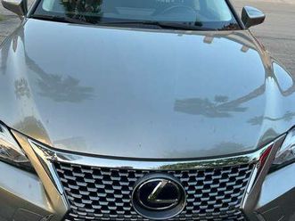 ct 200h 1.8 hybrid executive cvt