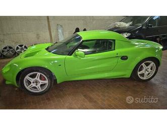 lotus elise mk1. 1998