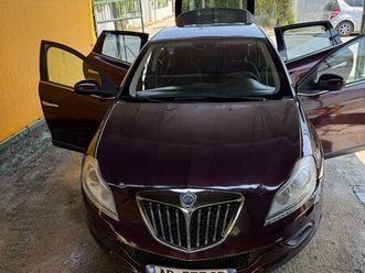 lancia delta benzin+ gaz