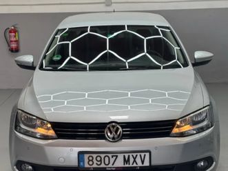 volkswagen jetta 2.0tdi sport dsg