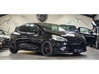 rs trophy 1.6 turbo 220 phase 2 / tres bel etat / historique