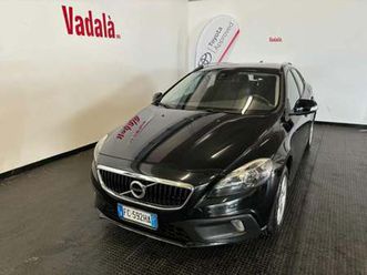 volvo v40 cross country d2 del 2016 usata a reggio calabria