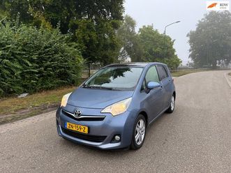 toyota verso s - pano/navi/camera/trekhaak