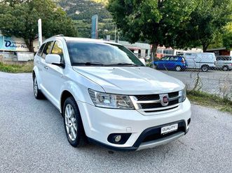 freemont 2.0 mj lounge awd automat