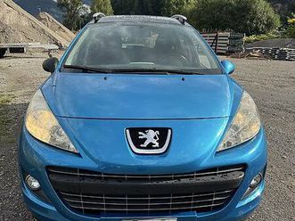 peugeot 207 sw 1.4i 16 v 2011 b5a canton glaris - tutti.ch