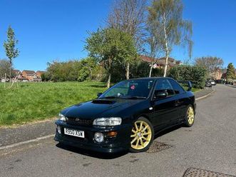 2.0 r hatchback 5dr petrol manual (214 g/km, 158 bhp)