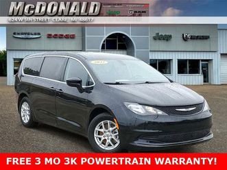 used 2022 chrysler voyager lx