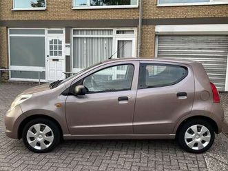 1.0 benzine uit 2009 , airco, 5-drs