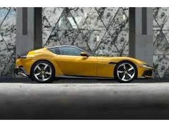 ferrari 12cilindri, carbon out side/inside, full option