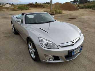 gt 2.0 turbo 16v roadster 260cv