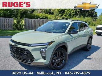 new 2025 chevrolet trax activ