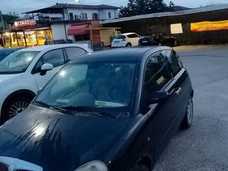 lancia ypsilon 1300 multijet