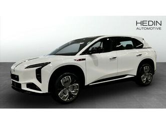 long range 111kwh 2wd