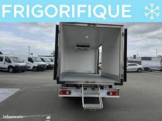 renault master 3t5 caisse frigo 2.3 dci 165ch grand confort