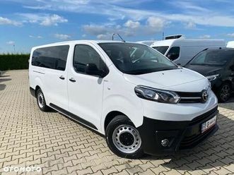 toyota proace verso 2.0 d4-d long business