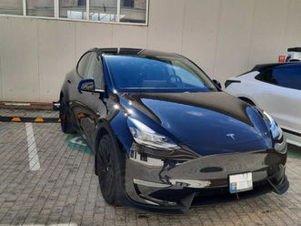 tesla model y an. 2020