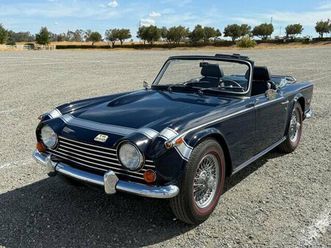 1968 triumph tr250