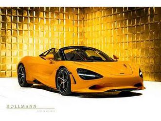 spider+camera+lift+comfort seats+stock+