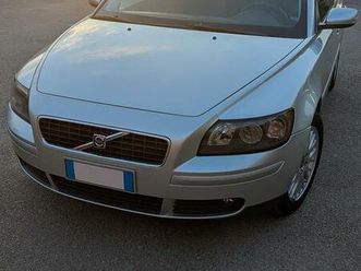 volvo-s40-ii-anno-2005