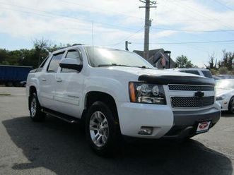 used 2011 chevrolet avalanche 1500 lt