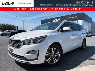 sx fwd // modèle le plus équipé // 8 passager