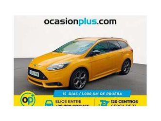 ford focus sb.2.0 ecoboost st plus