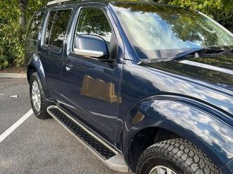 shitet nissan pathfinder 3.0 naft