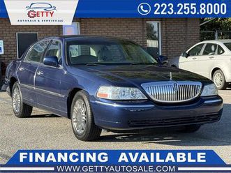 used 2008 lincoln town car signature