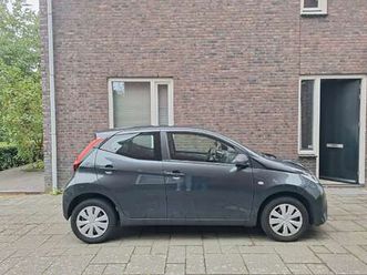 aygo 1.0 vvt-i x-fun