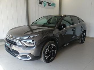 bluehdi 130 s and s eat8 max