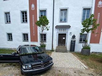 mercedes-benz mercedes 560 sec oldtimer v8 coupé | gutachten n