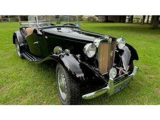 1953 mg td lovely restored car. a vendre