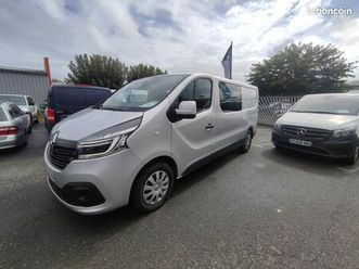 renault trafic 2.0 blue dci cabine approfondie 6 places 2t8