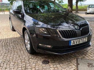 skoda octavia 1.6 tdi ambition julho/17