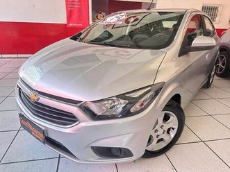 hatch lt 1.4 8v flex aut. 4p