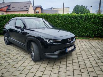 mazda mx-30 e-skyactive 2021. automatik, full oprema, reg. 21.1.2026.