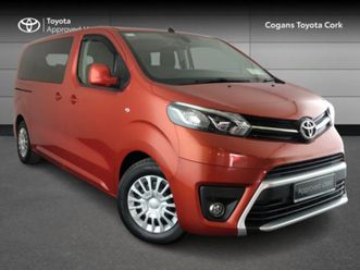 toyota proace verso shuttle 9 seater