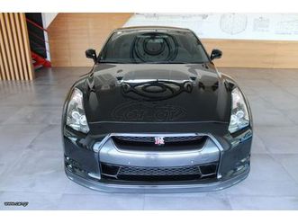 nissan gt-r 2010 black edition