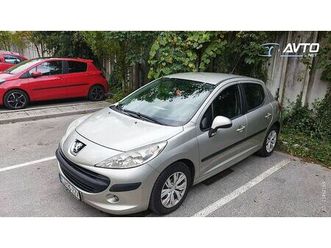 peugeot 207 trendy 1.4 - slo poreklo. +4 nove zimske gume