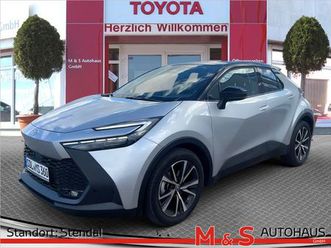 toyota c-hr 1.8 hybrid fwd teamplayer