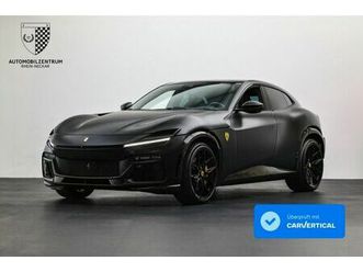 ferrari purosangue fullcarbon/panorama/massage/novitec