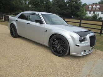 2007 chrysler 300c srt-8