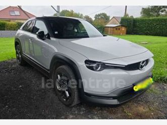 e-skyactiv 145 first edition industrial vintage 2020 35.5 kwh