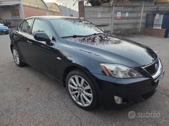 lexus is 220 d luxury 2006