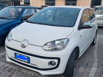 vw up metano